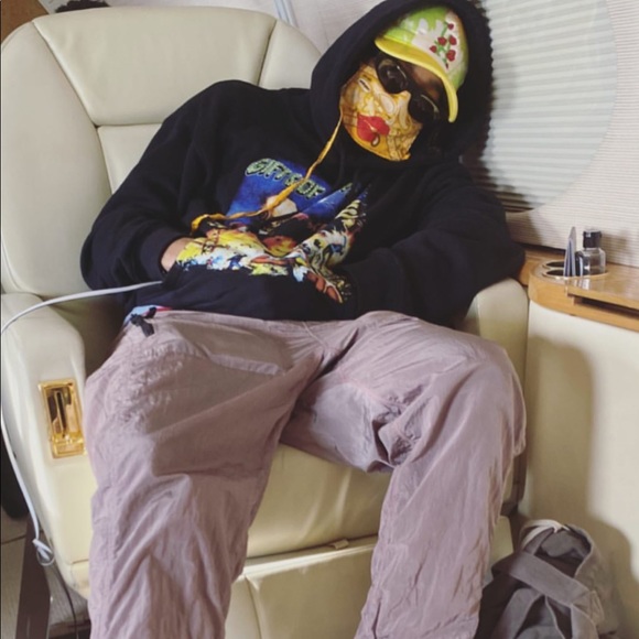 Meet your Posher, Melissa - Picture 1 of 1